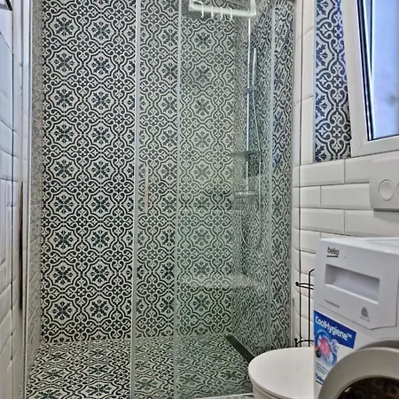 Adagio Apartman *